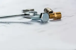 Najczęstsze awarie instalacji sanitarnych i skuteczne metody ich naprawy